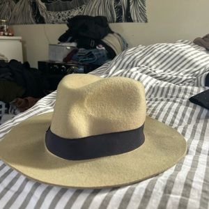 Fedora women’s